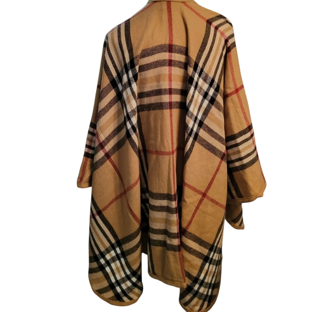 🩷 3/$15 Charter Club Camel Plaid Shawl, One Size, NWT - Picture 2 of 6